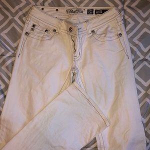 Miss Me size 29 white boot cut jeans
